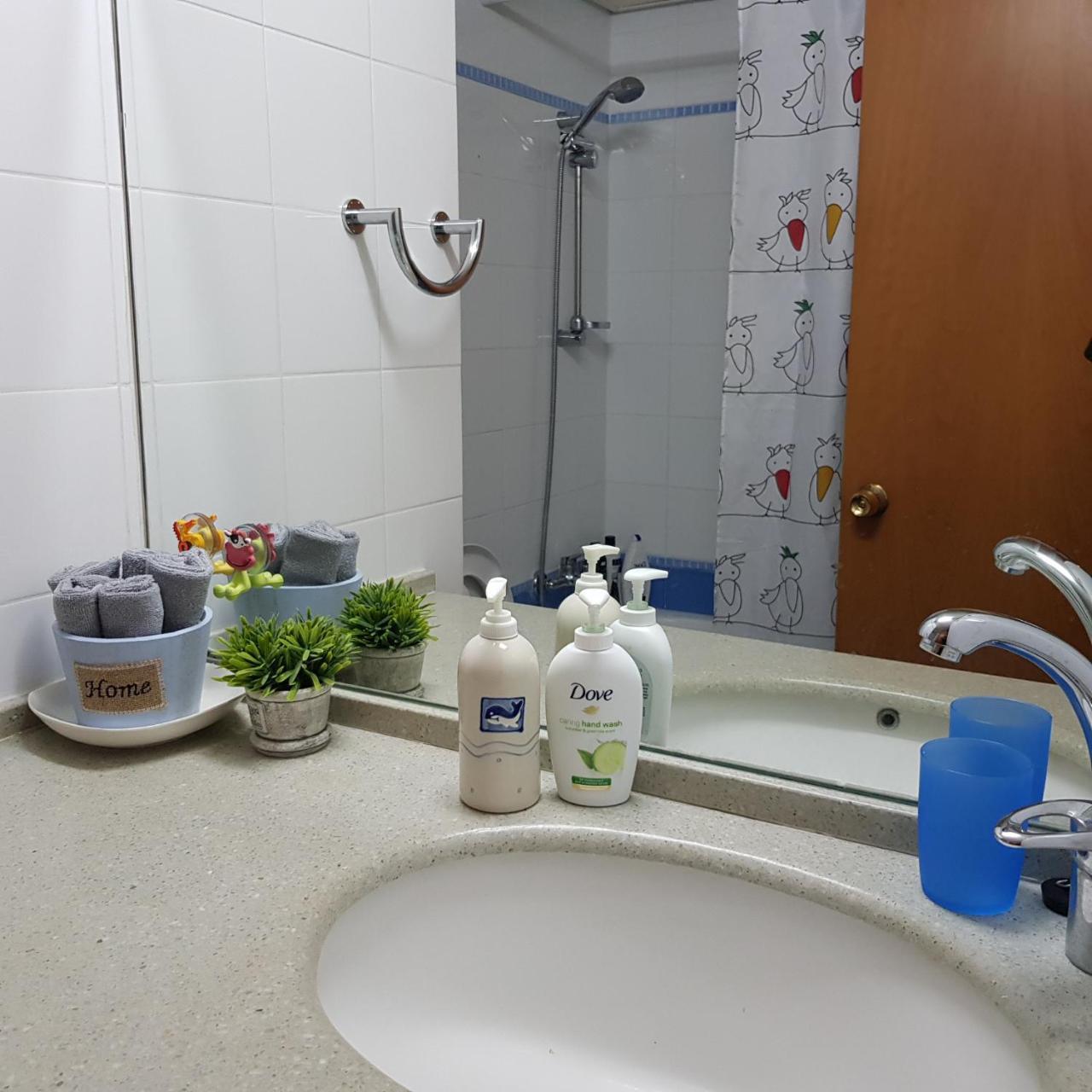 Israel Marina Village, Garden Vacation Apartment Herzelia Exterior foto